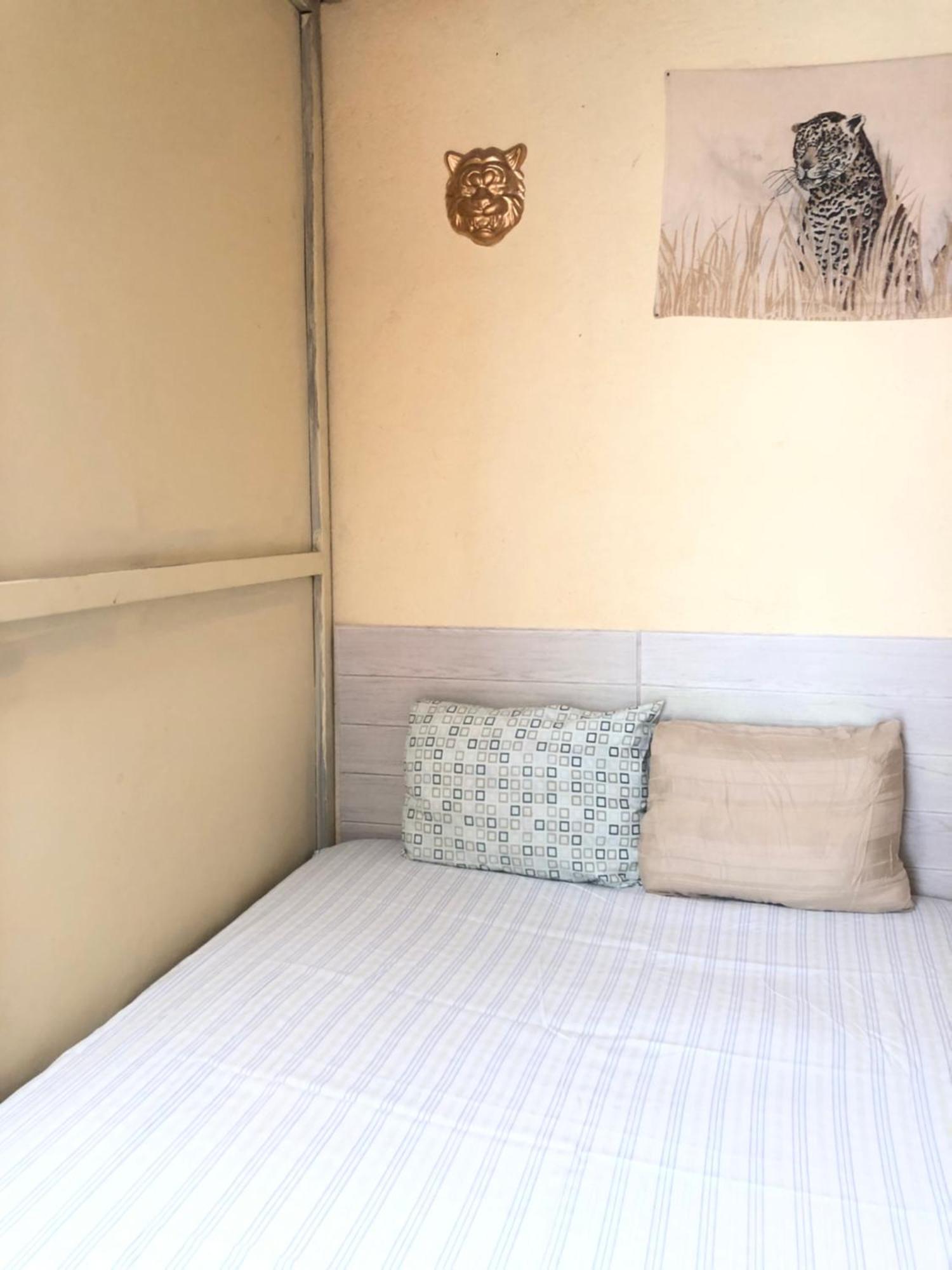 Hospedaje Basico El Jaguar Hotel Antigua Kültér fotó