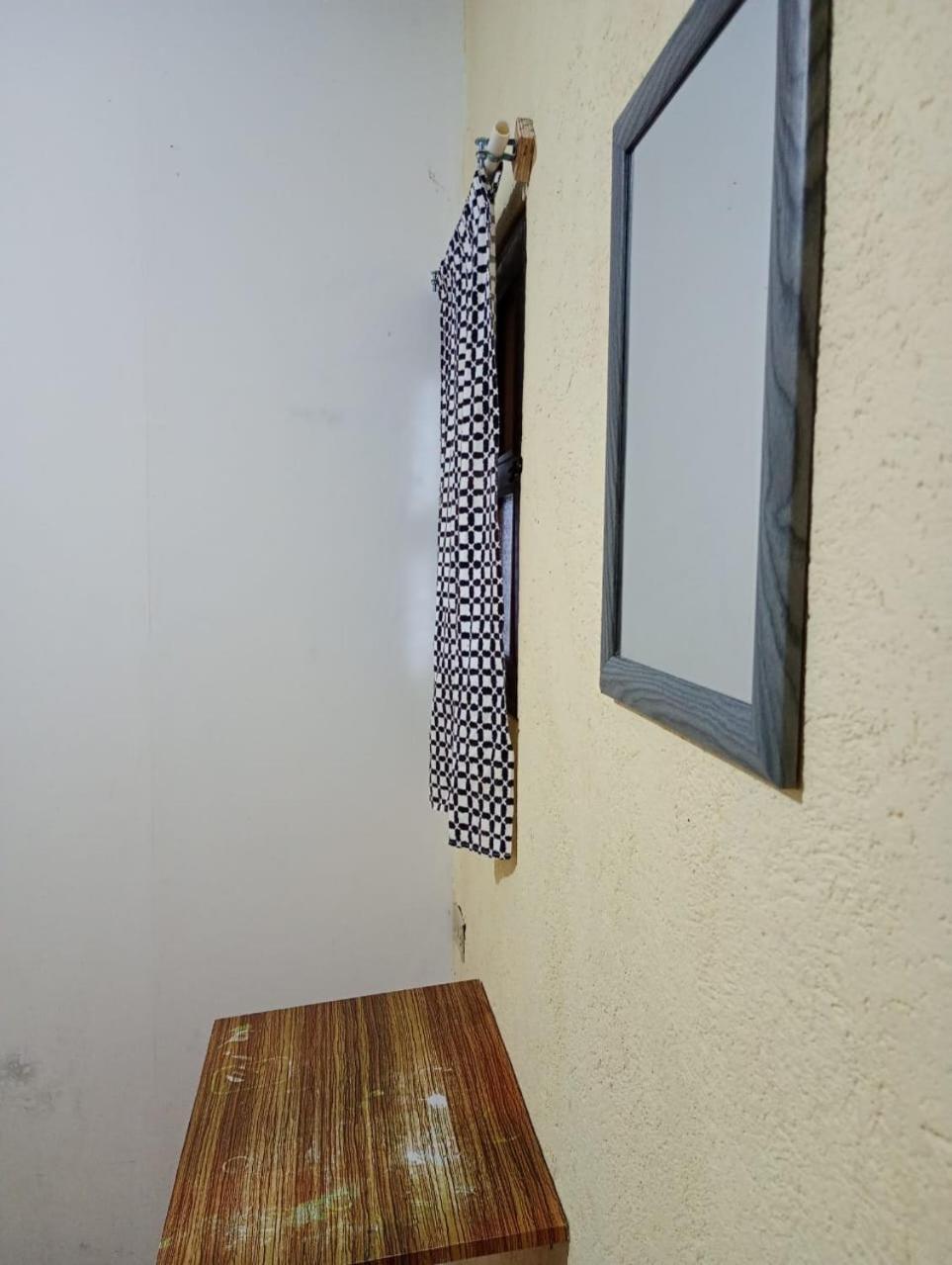 Hospedaje Basico El Jaguar Hotel Antigua Kültér fotó